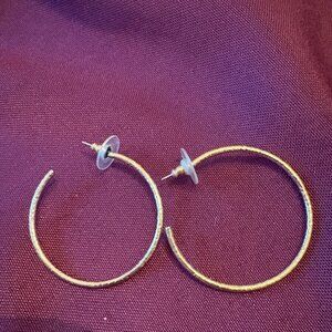 Francesca’s Gold-Tone Hoop Earrings {DEAL!🌹3 for $15🌷}